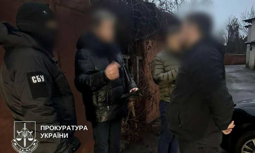 Завищив страхування ядерних об’єктів і вивів 18,6 млн грн: у Києві затримали ексвіцепрезидента «Енергоатому», пов’язаного зі схемою з російським слідом